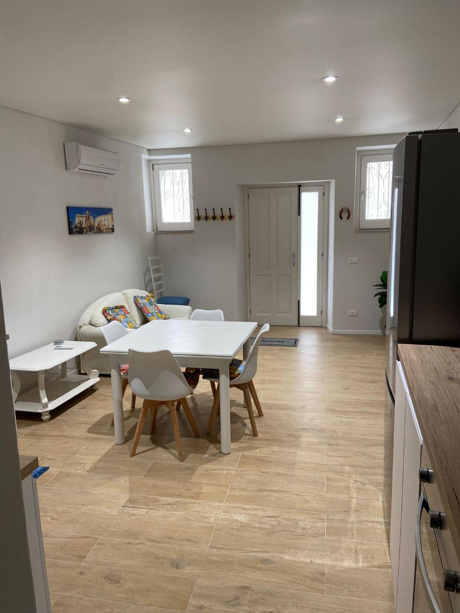 Casa Angelino Apartment Сиракуза Екстериор снимка